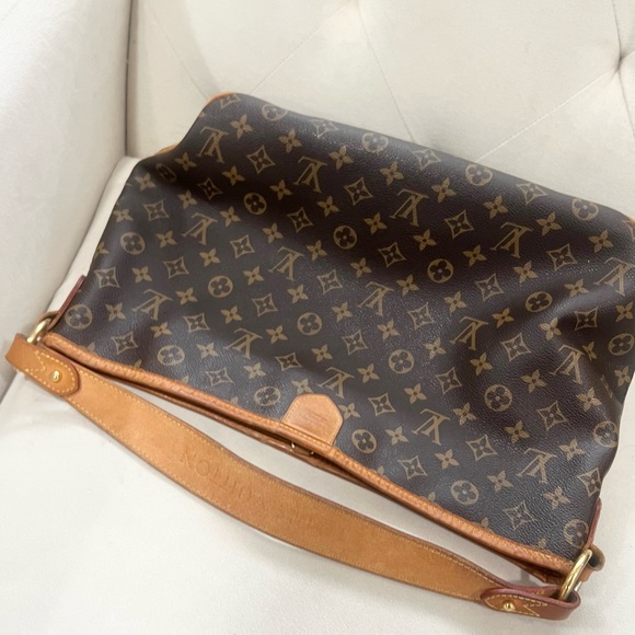 Louis Vuitton Monogram Hobo PM bag - Picture 2 of 14